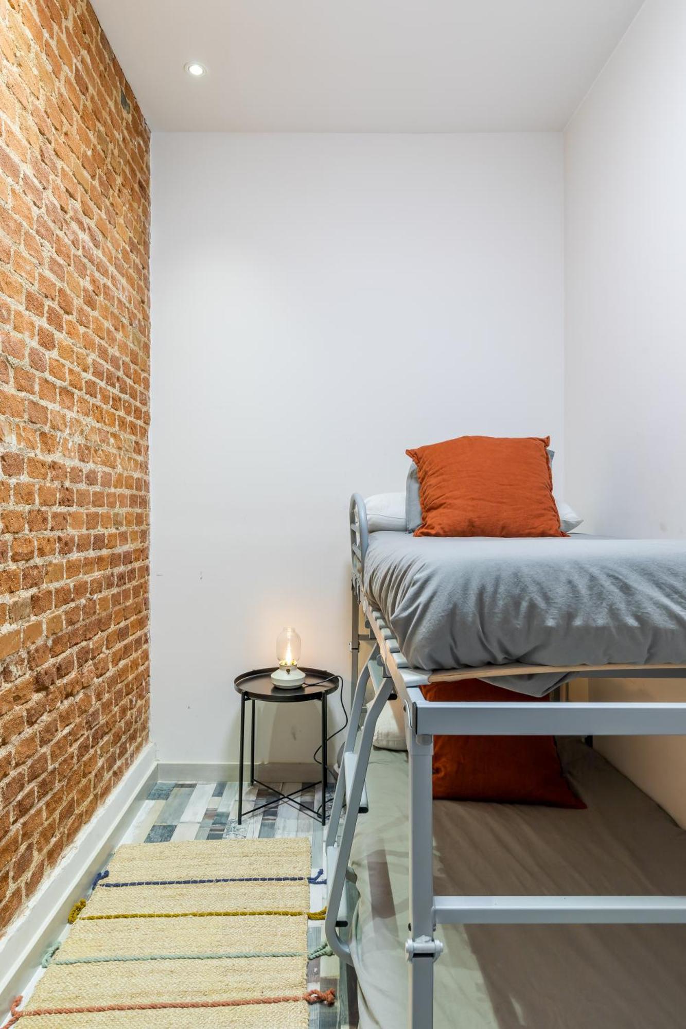 Location, Style & Comfort Madrid Exterior photo